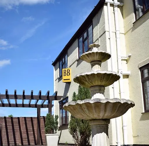 Clifton Bridge Hotel
